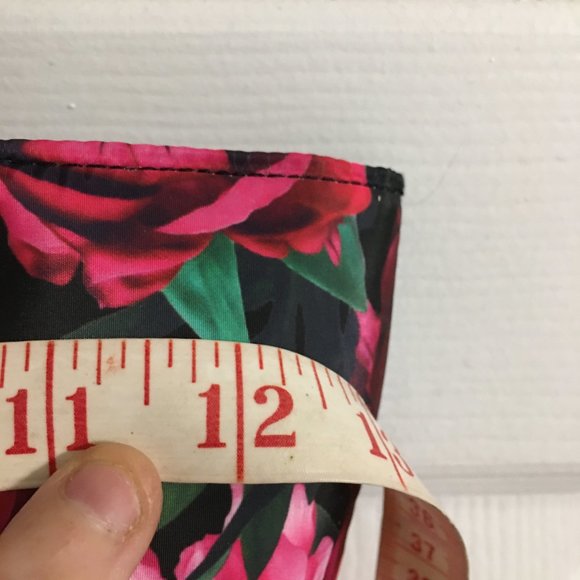 Betsey Johnson Canvas Bag - Hold Shampoo, Cosmetics, BP1 - Picture 3 of 5